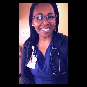 Meet your Posher, Shirlitta